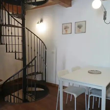 La Casa Di Pietra A Apartmán Carro